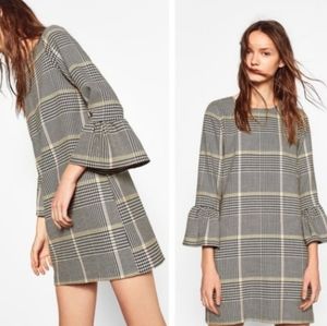 Zara | Houndstooth Checker Bell Sleeve Mini Shift Dress Small